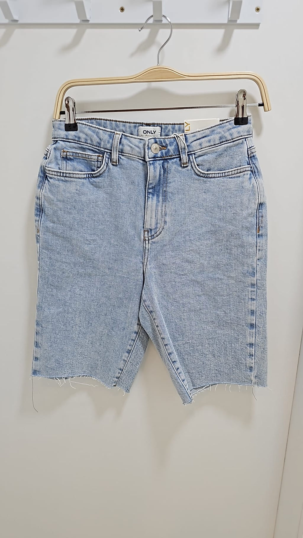 Pantalon corto vaquero ONLY
