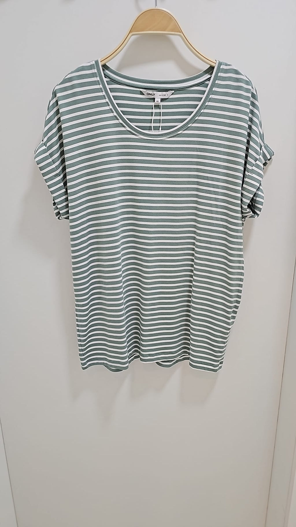 Camiseta corta ONLY