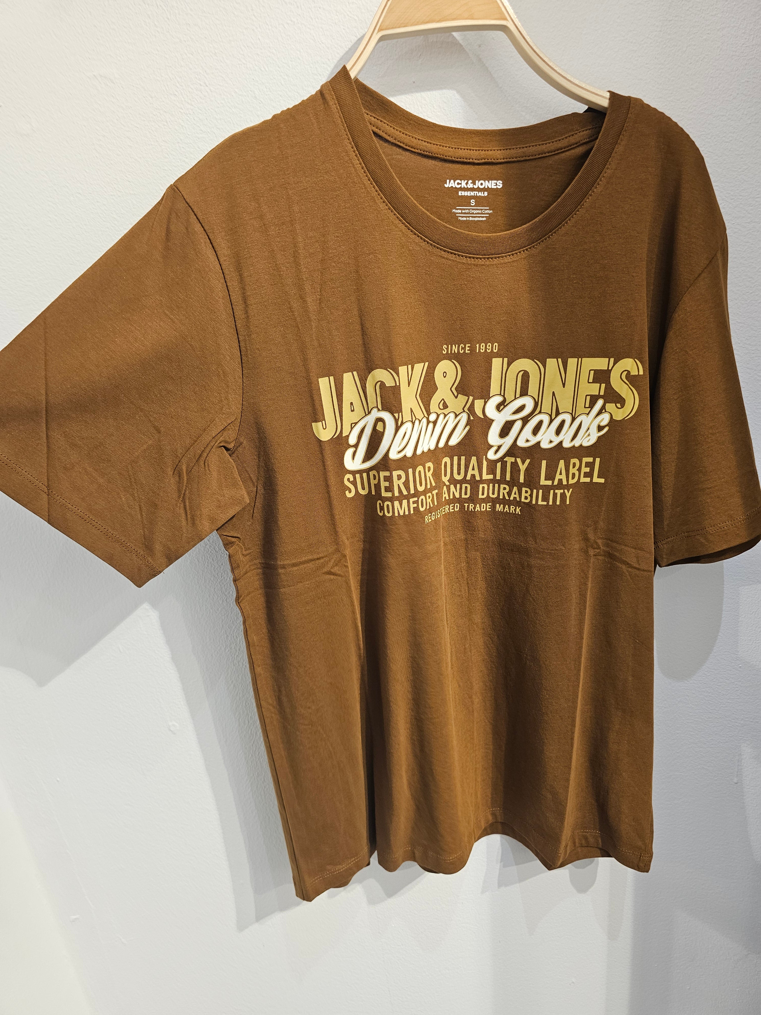 Camiseta corta JACK & JONES