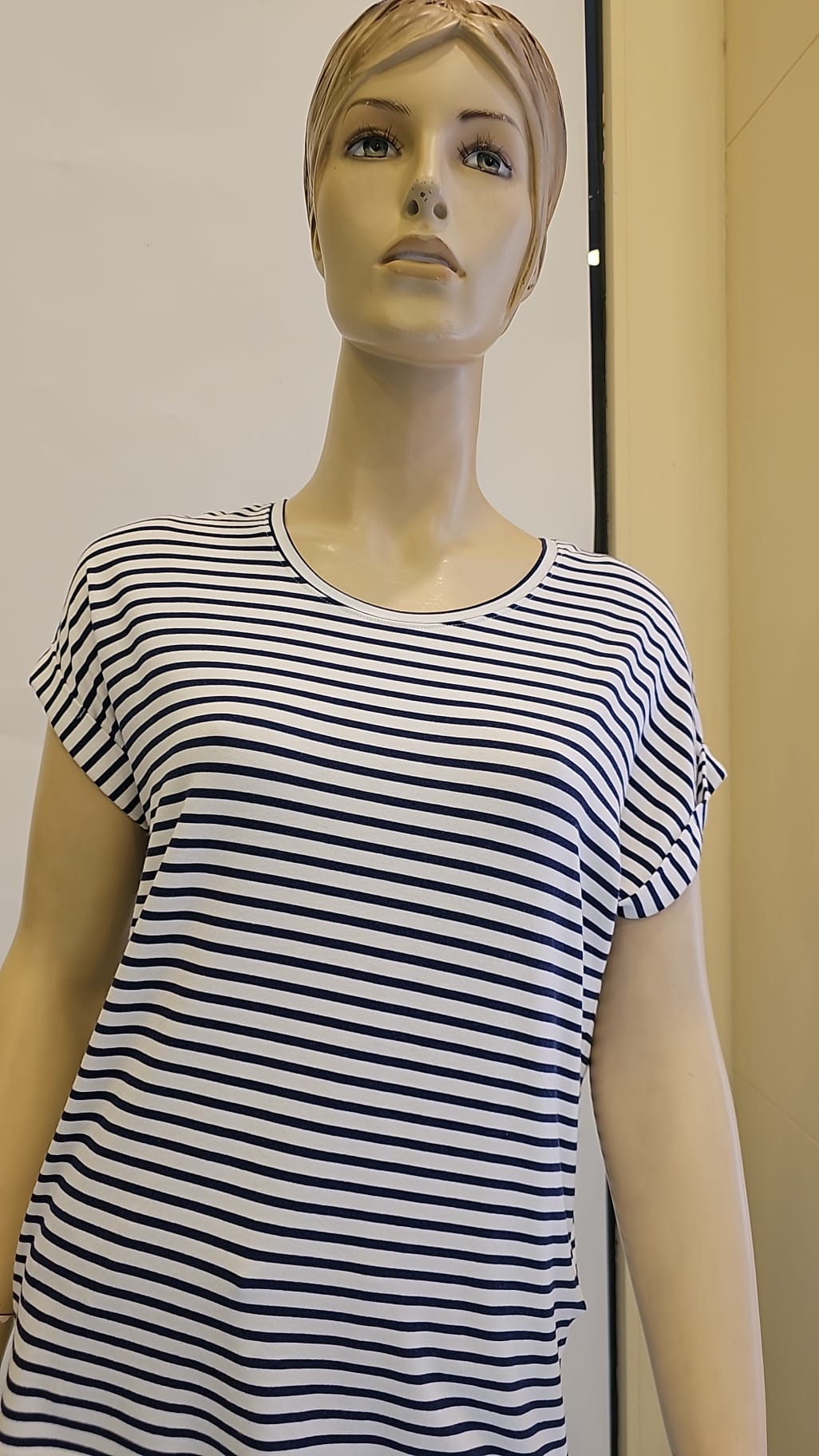 Camiseta corta ONLY