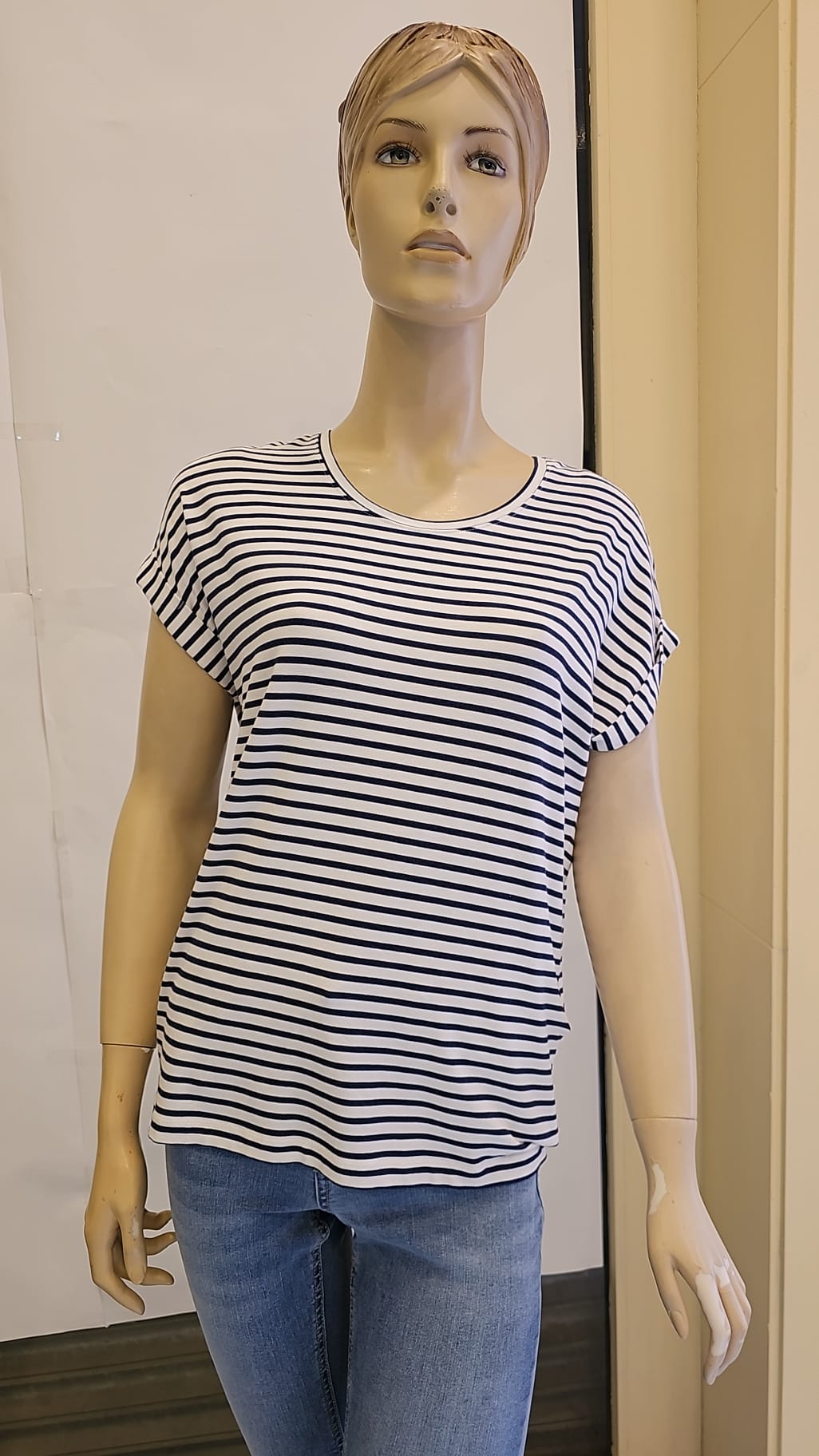 Camiseta corta ONLY
